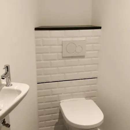 Apartment Flat *